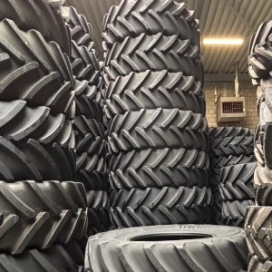 710/75R42 Continental TractorMaster