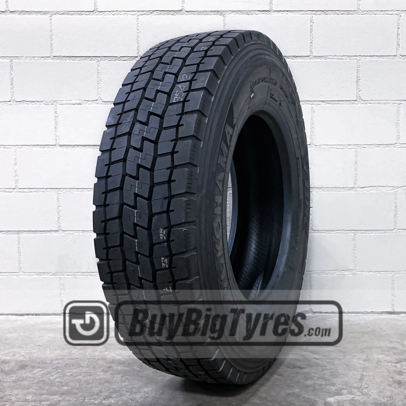 275/80R22.5 Yokohama 710R Snow