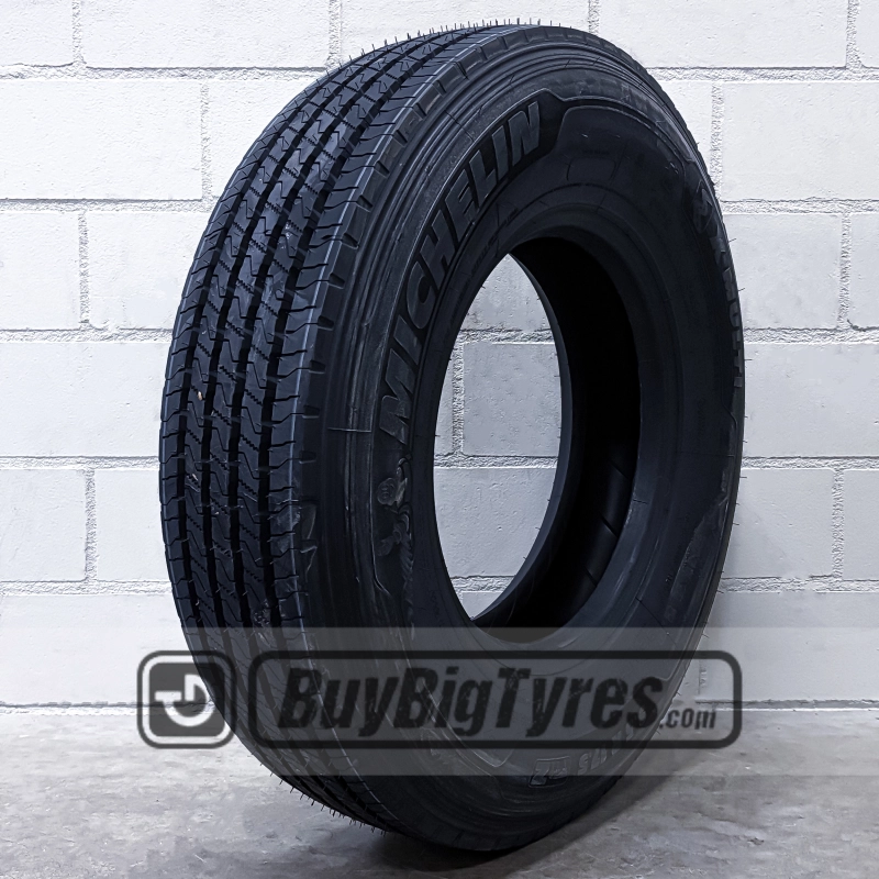 9.5R17.5 Michelin X Multi Z+