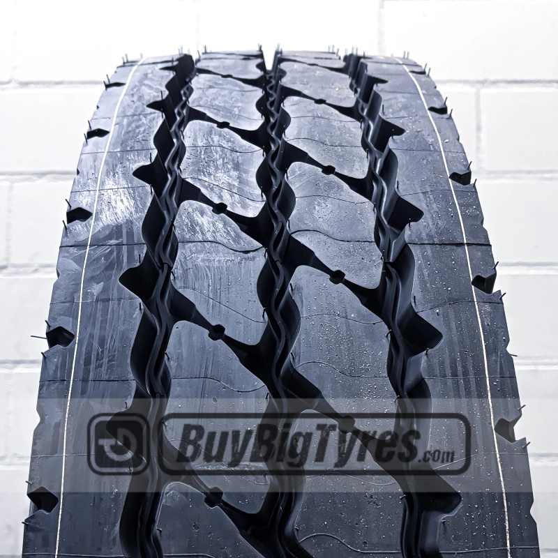 11R24.5 Michelin X Works Z