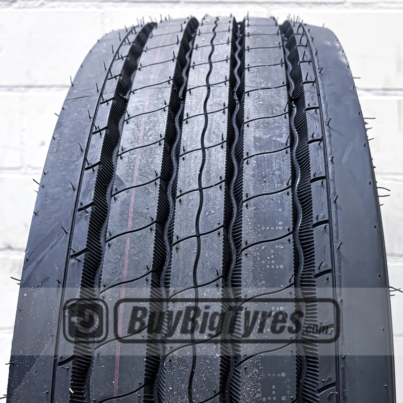 265/70R19.5 Advance GR-T1