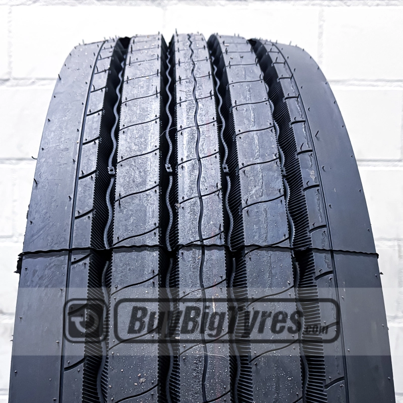 275/70R22.5 Advance GR-T1