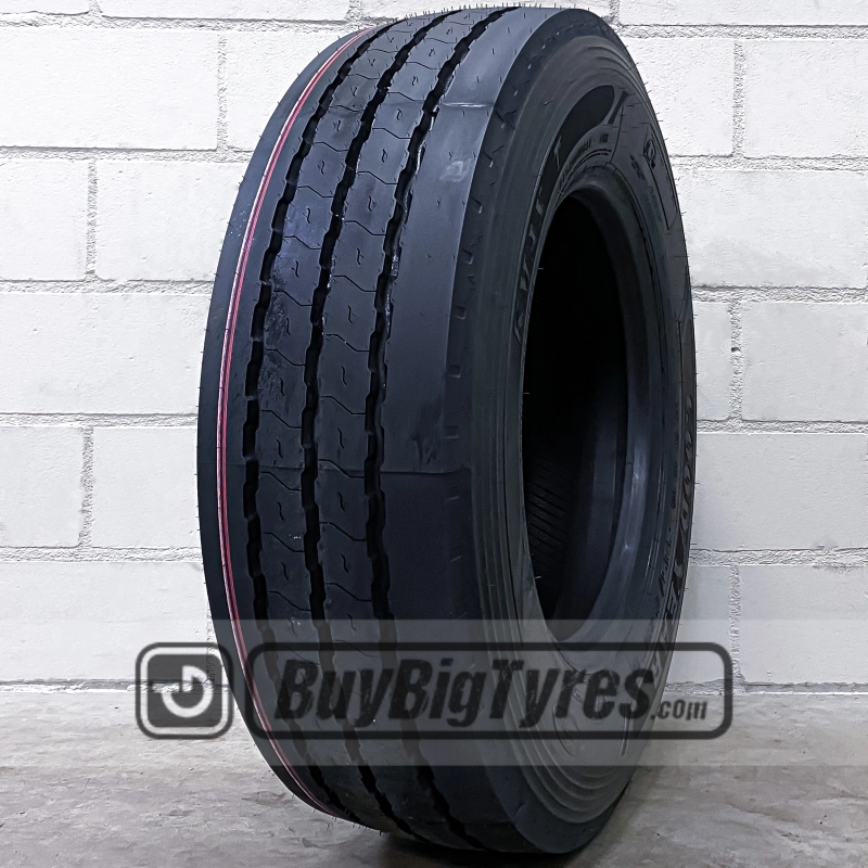 235/75R17.5 Goodyear KMAX T