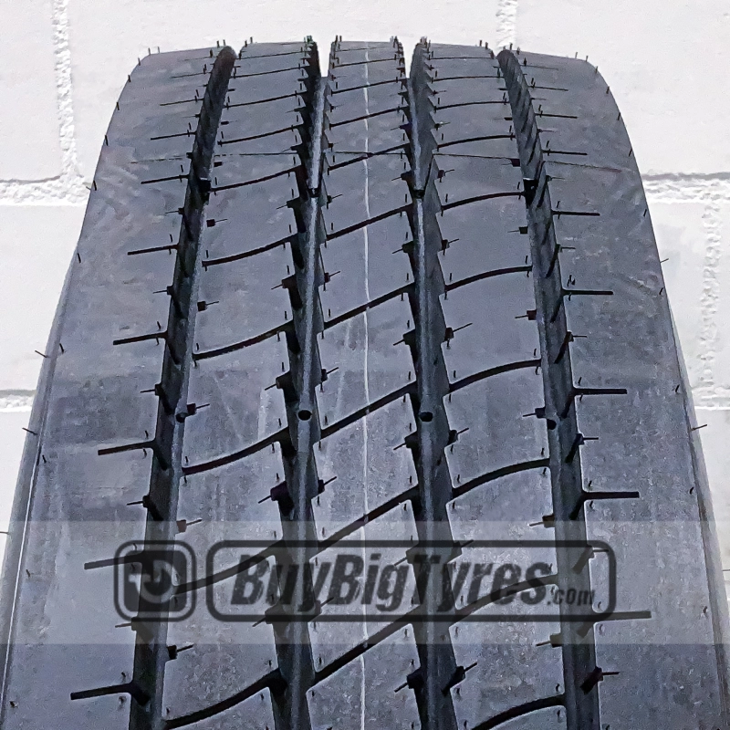 11R22.5 Goodyear UrbanMax MCA