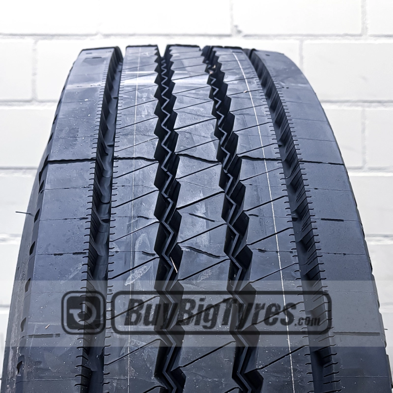 12R22.5 Michelin XZE+