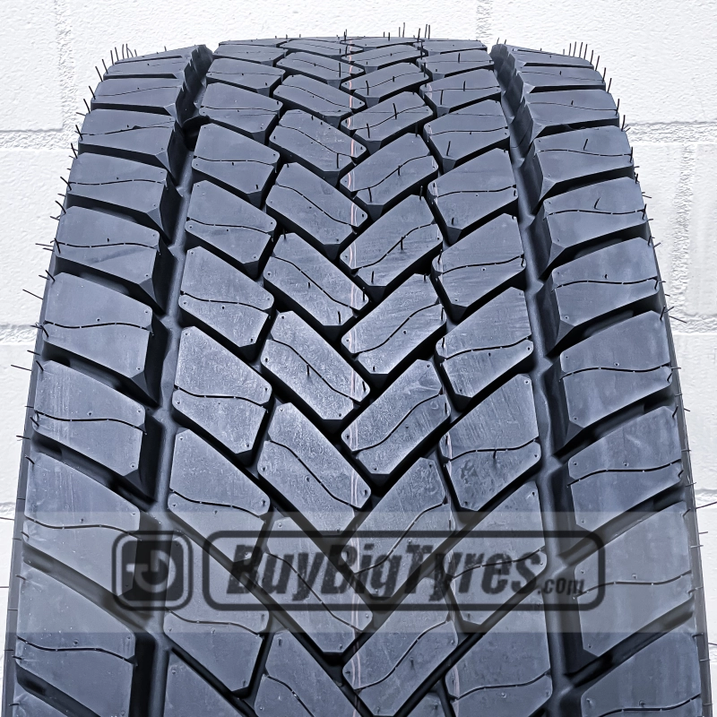 Goodyear 315/45R22.5 KMAX D