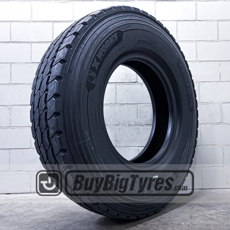 325/95R24 Michelin X Works Z2